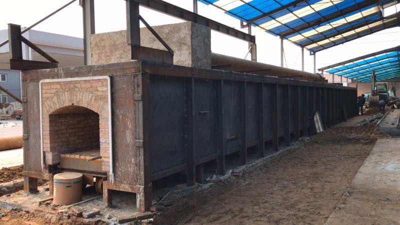 河北：石家莊天然氣隧道式模殼焙燒爐施工現(xiàn)場