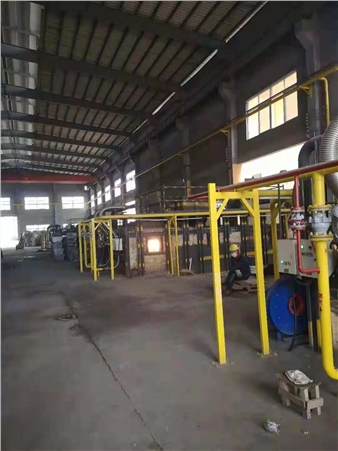 江西:天然氣熔錫爐、精煉鍋工程現(xiàn)場。